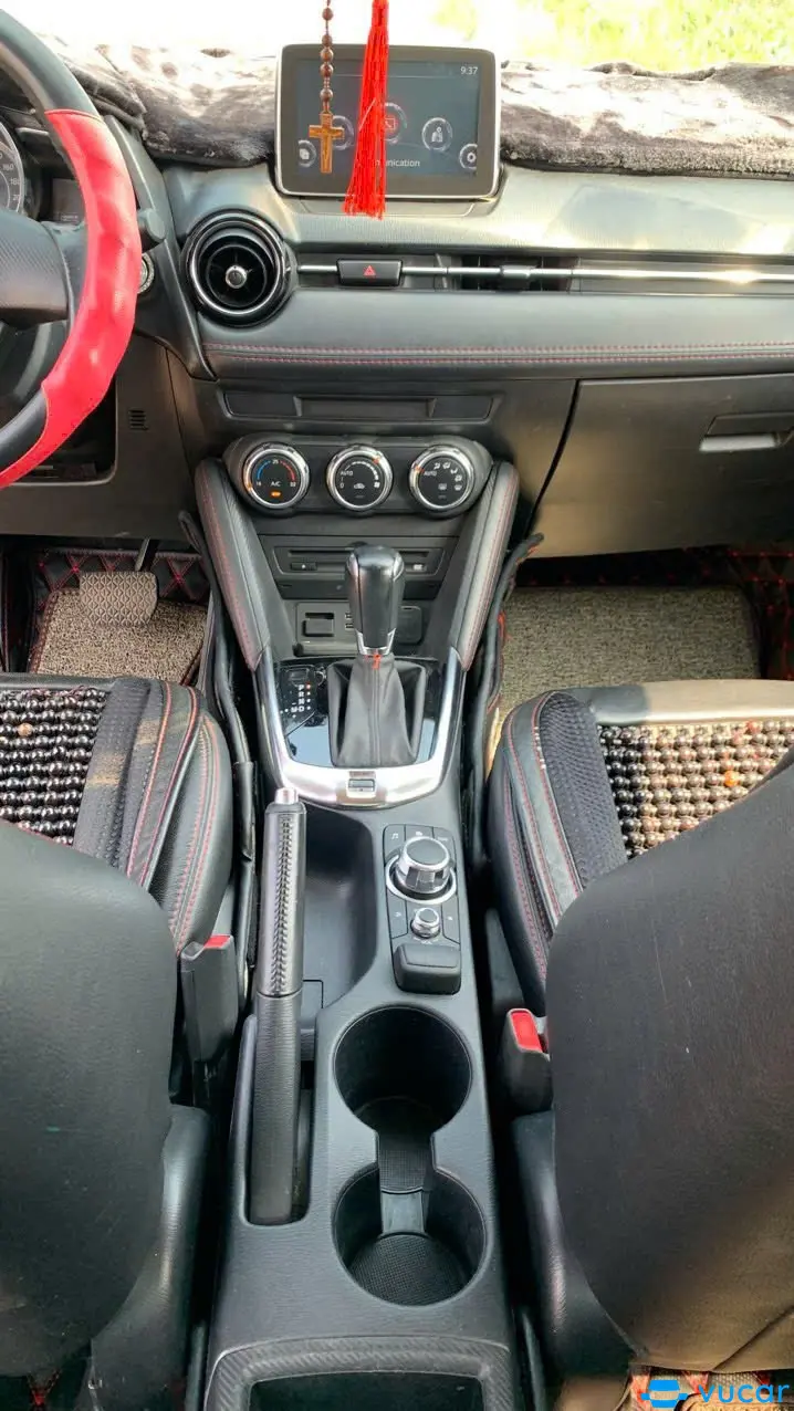 Mazda 2 1.5 AT 2018 - Nội thất 3